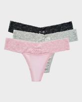 Seamless Low-Rise Lace Thong Panties (3 Pack)
