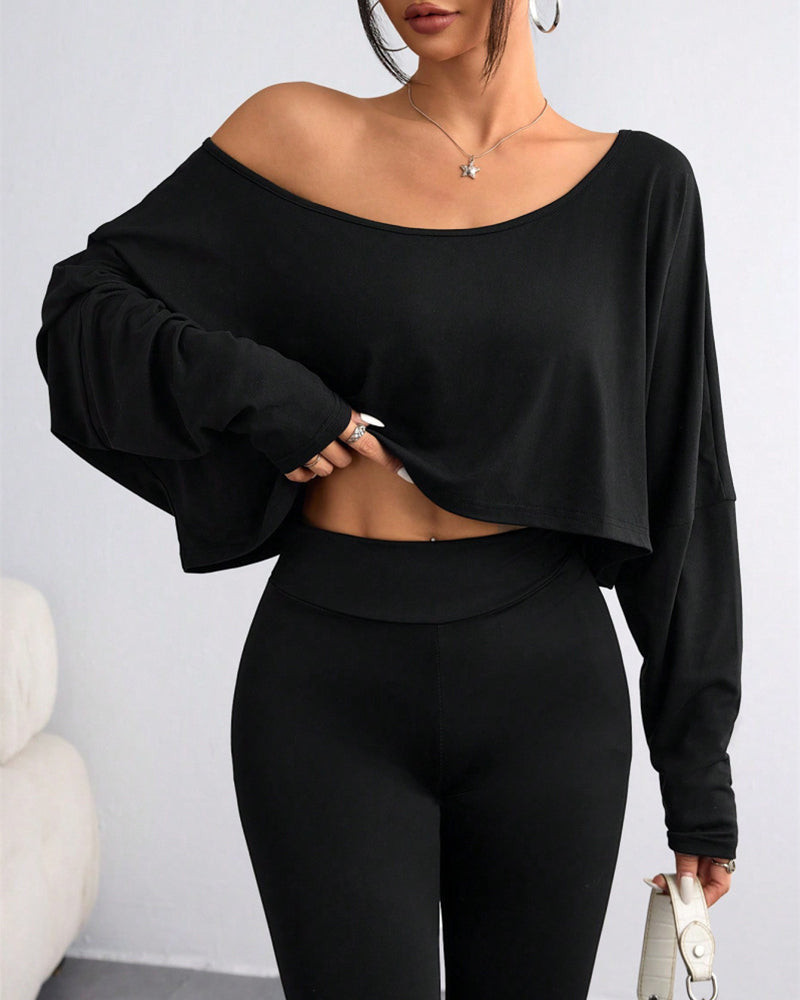 Casual Off-Shoulder Long Sleeve Asymmetrical Crop Top